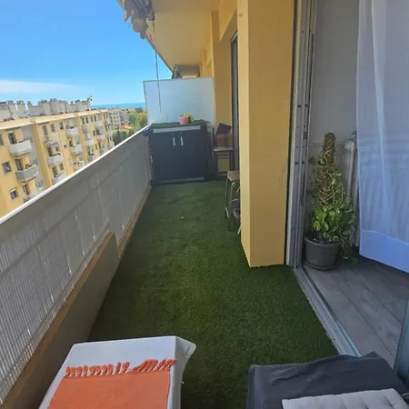 Grand Studio Proche Centre Et Plage